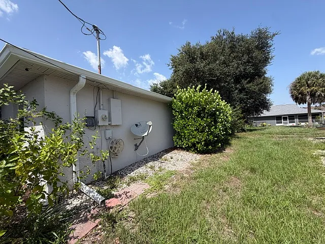 105 Sidney Ct — Photo 18