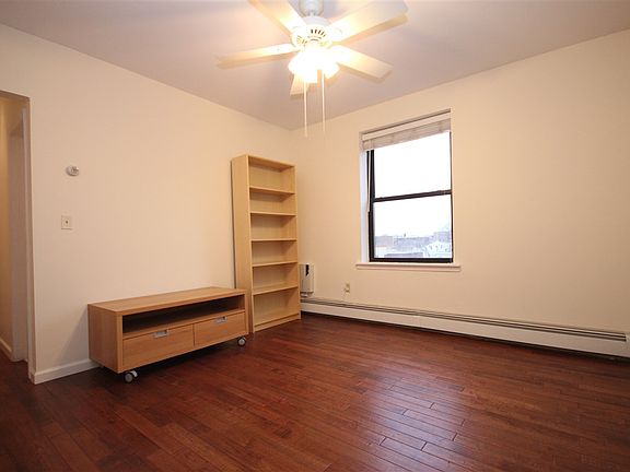 3rd image of 2700 John F Kennedy Blvd APT 403