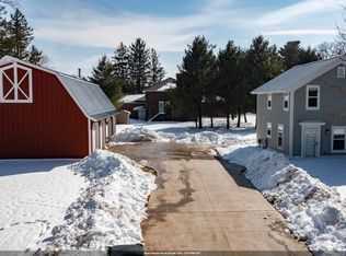 E1471 Arbor St, Waupaca, WI 54981