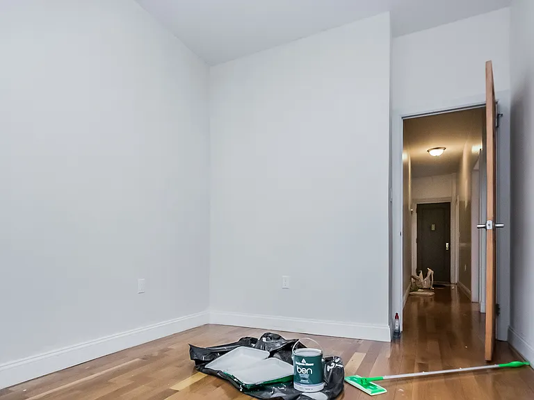 415 Saint Johns Pl #6 — Photo 5
