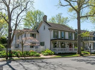 114 W Chestnut St, St Michaels, MD 21663