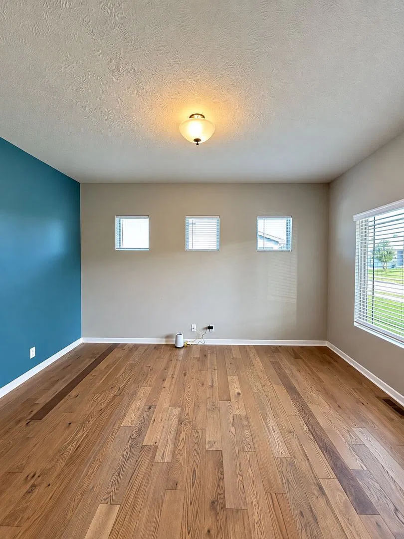Room to Live, Work & Grow in Elkhorn! 5 Bedroom 3.5 Bath House! — Photo 3