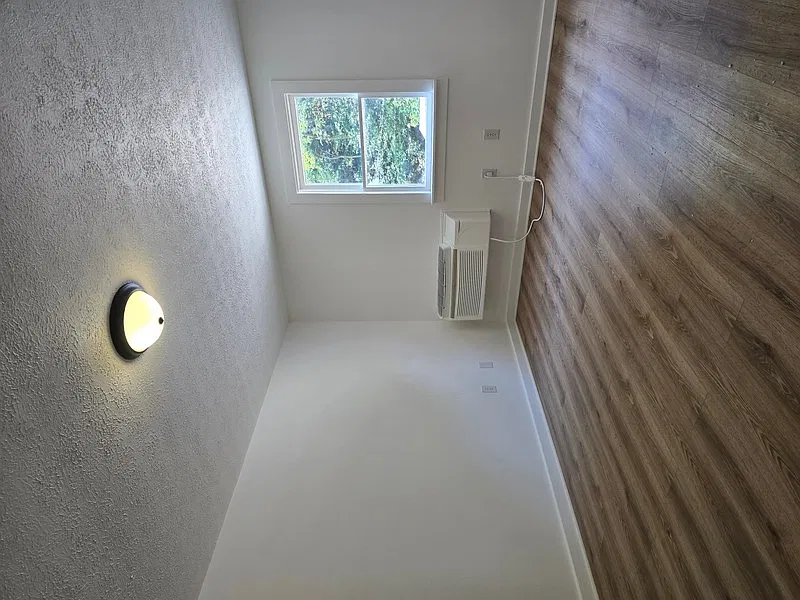 Loft Apt #6 — Photo 2