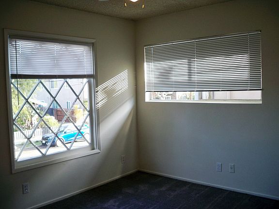 5th image of 2832 E 6th St APT 1