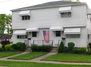 2918 & 2920 6th St, Cuyahoga Falls, OH 44221