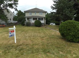 W3082 Sievert Rd, Seymour, WI 54165