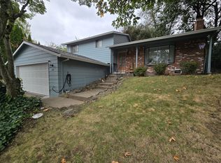 340 NE Scott Dr, Gresham, OR 97030