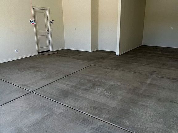 3rd image of 14011 E Red Pine Pl