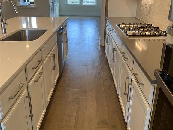 5th image of 183 Birchmore Dr #22