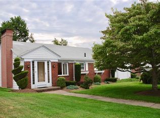 21 Jackson Rd, Cranston, RI 02920