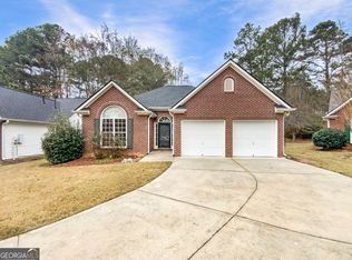 160 Eastfield Ct, Fayetteville, GA 30215