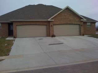 3359 S Cottage Ave, Springfield, MO 65807