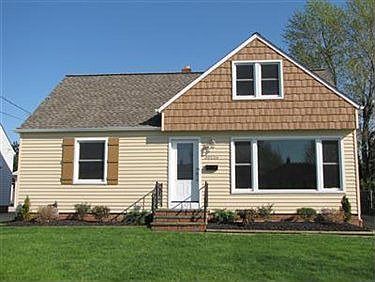 1st image of 30156 Truman Ave