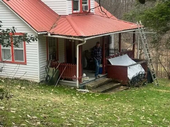 202 Lick Run Rd, Hacker Valley, WV 26222