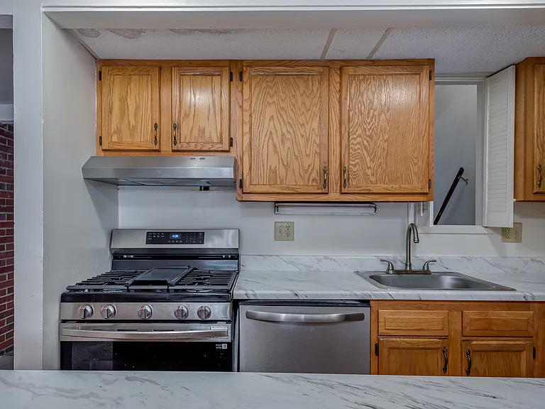 Cedar Village Apartments and Townhomes — Photo 26
