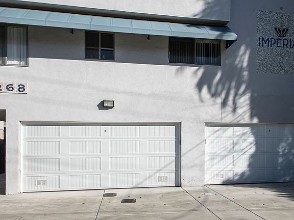 3rd image of 1268 Mariposa St #10