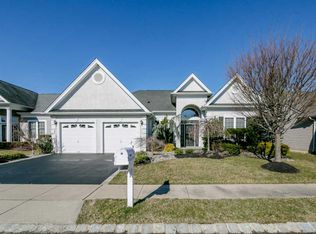 24 Tamarack Rd, Monroe Township, NJ 08831