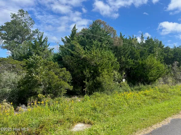 157 Sunrise Drive, Beaufort, NC 28516