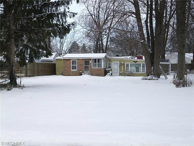 1st image of 33957 Willowick Dr
