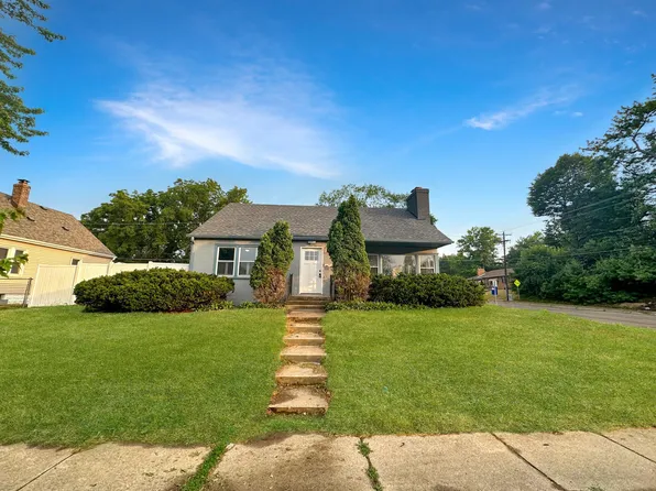 2024 3rd St E, Saint Paul, MN 55119