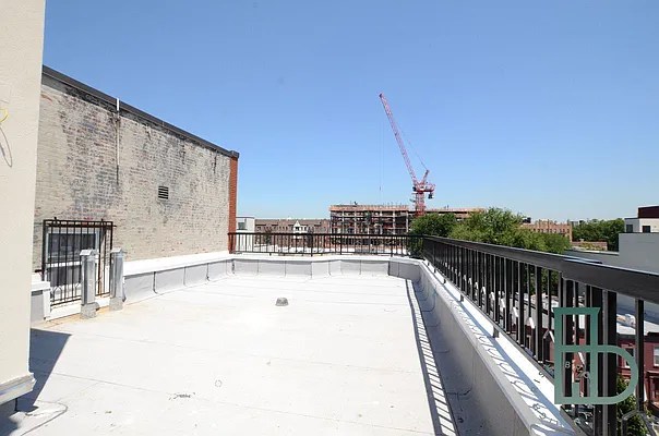 Rented by Brooklyn High Rise LLC | media 9