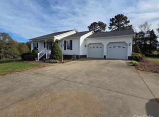 325 Gwen Ln, Shelby, NC 28152