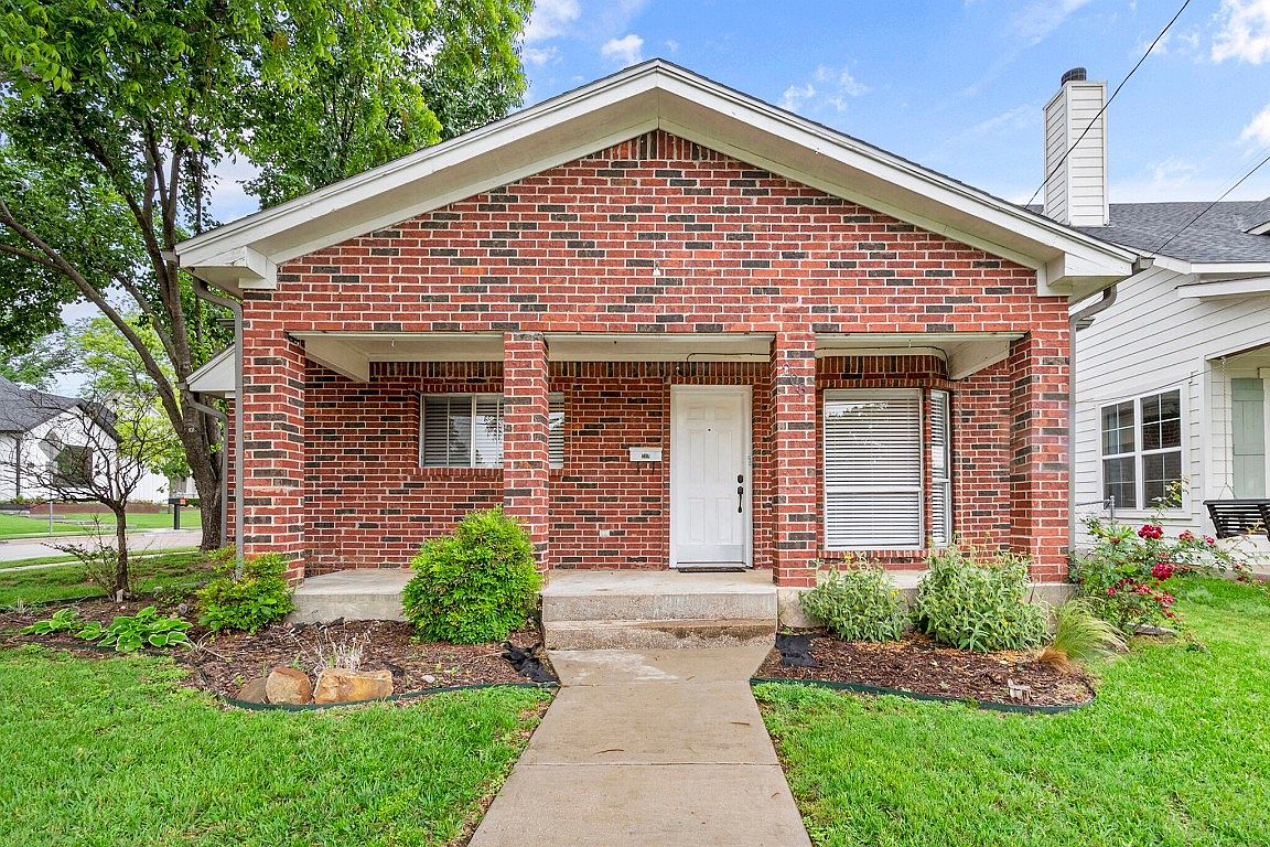 208 S 2nd Ave, Mansfield, TX 76063 Zillow