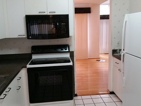 2nd image of 29548 Sierra Pointe Cir Unit 1