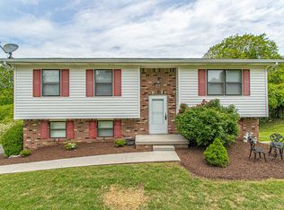 6116 Renee Rd, Corryton, TN 37721