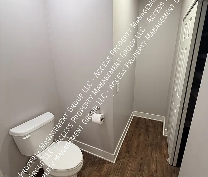 707 Livingston Ave NE #2 — Photo 24