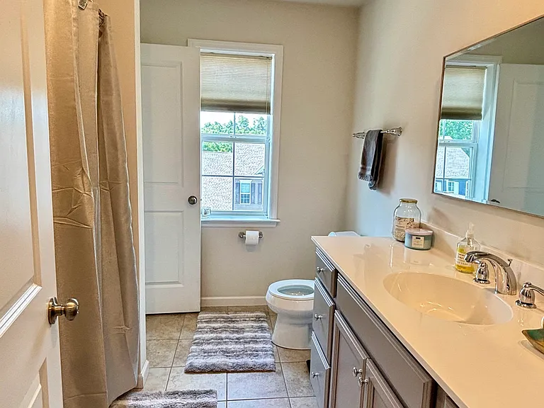 1123 Sray Ln — Photo 9