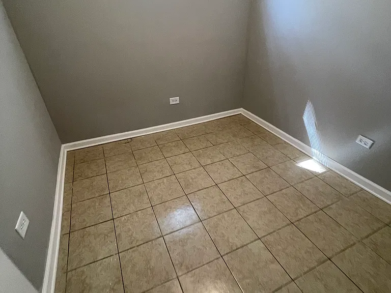 6667 S Michigan Ave #1 — Photo 13