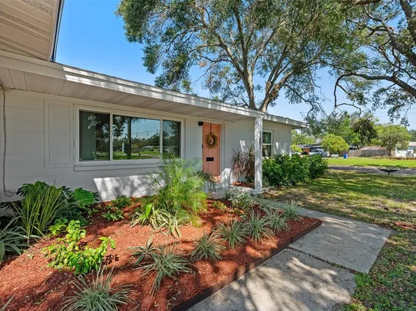 1601 70th Ave N, Saint Petersburg, FL 33702