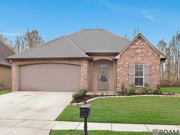 2nd image of 9114 Magnolia Leaf Ave