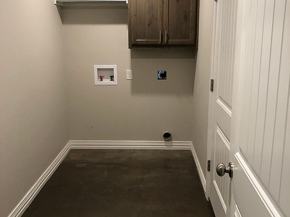 4th image of 400 E China St #410B