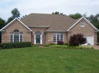 2921 Meadow Ridge Ct, Bowling Green, KY 42104