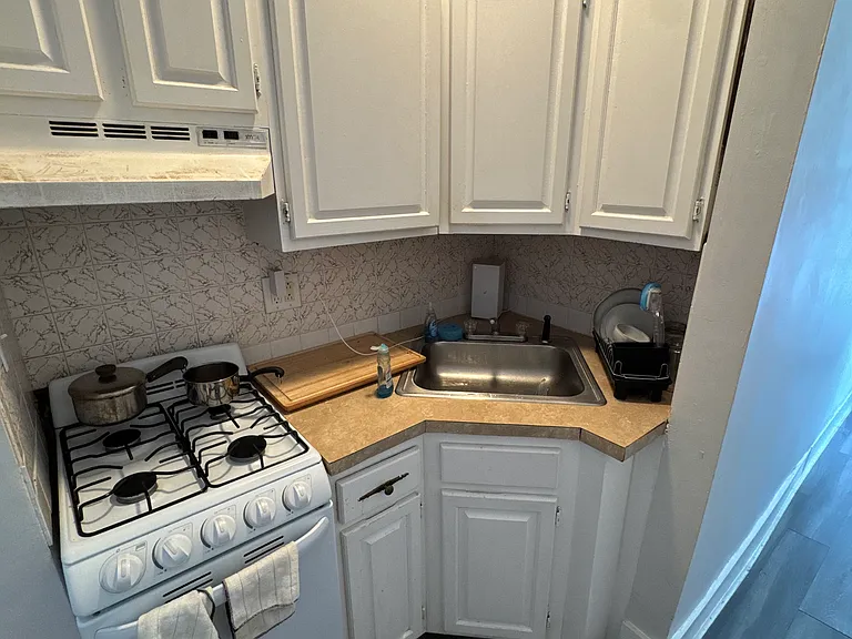 34 Anderson St #6 — Photo 7