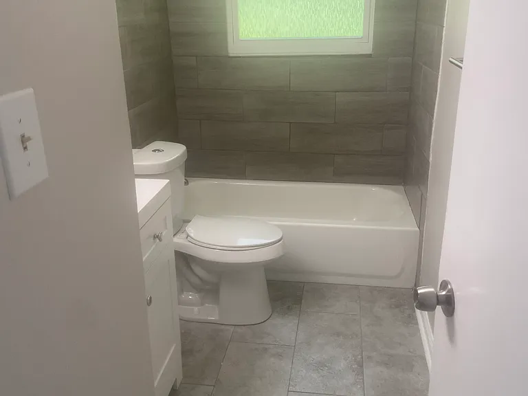 2473 Charlene Ct — Photo 10