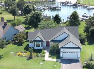 17685 Whitestone Dr, Tall Timbers, MD 20690