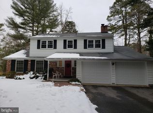 44 Oakwood Dr, Medford, NJ 08055