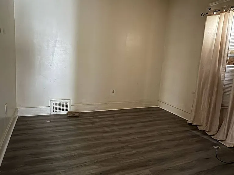 14008 Savannah Ave #1 — Photo 4