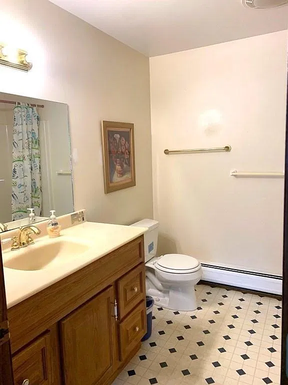 5 bed, 1740 sqft, $4,800 — Photo 4