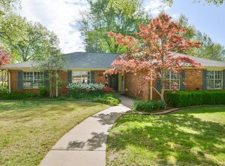 6715 S Knoxville Ave, Tulsa, OK 74136