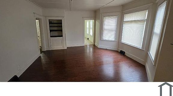 5th image of 65 Oak Grove Ave #1