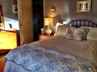 34 Wildwood Ct, Saunderstown, RI 02874