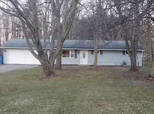 7927 Race Rd, North Ridgeville, OH 44039