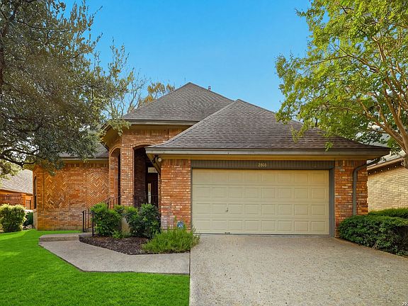 3rd image of 2806 Squaw Creek Dr