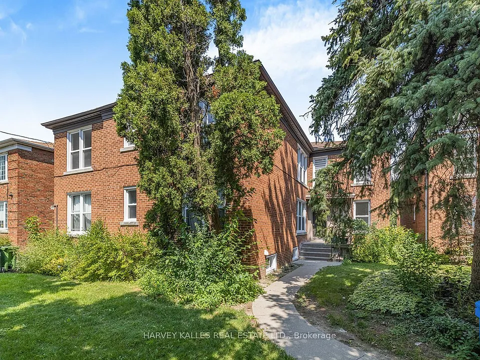 8 Markdale Ave #4