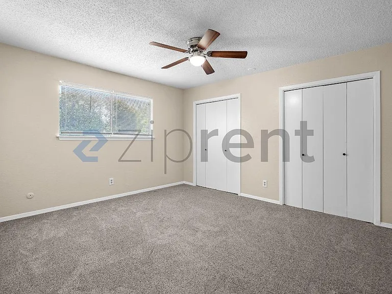 3224 Dreeben Dr #101 — Photo 12