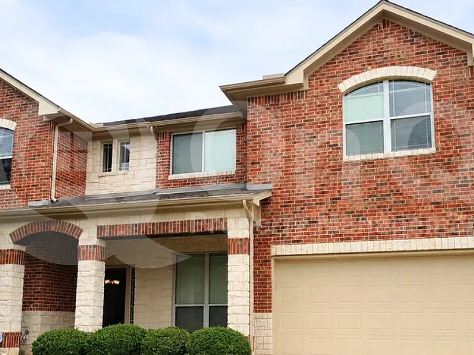 2110 Reston Cv